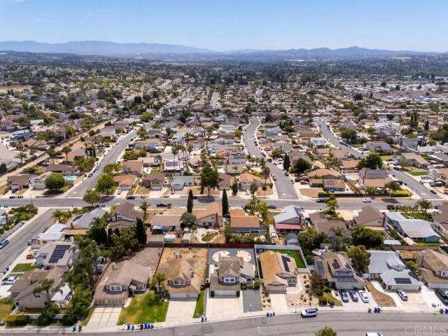 792 Foxwood Drive, Oceanside, CA 92057