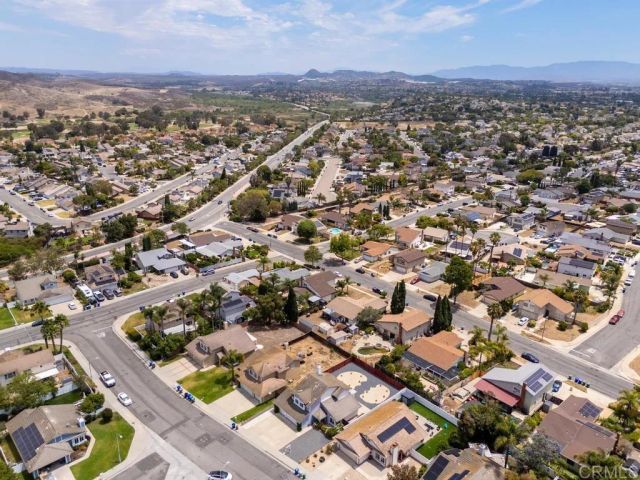 792 Foxwood Drive, Oceanside, CA 92057