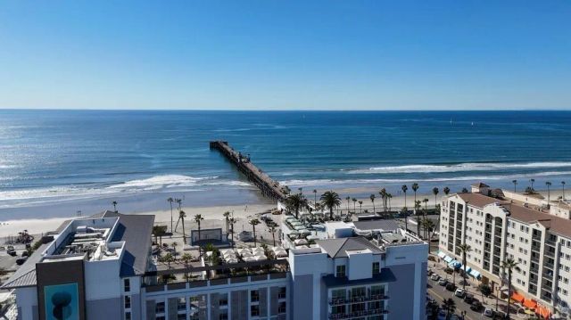 792 Foxwood Drive, Oceanside, CA 92057