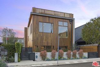 661 Broadway Street, Venice (los Angeles), CA 90291