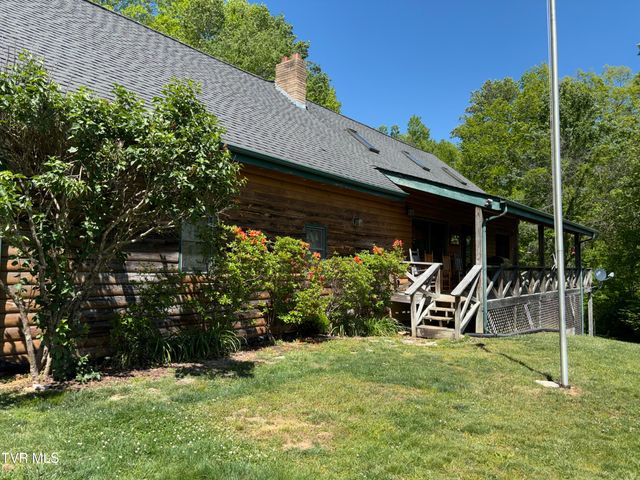 371 Buck Mountain Road, Roan Mountain, TN 37687