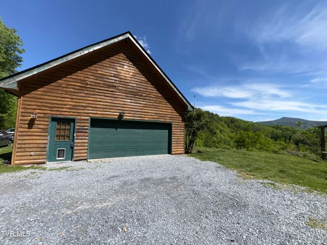 371 Buck Mountain Road, Roan Mountain, TN 37687
