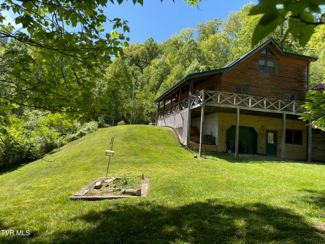 371 Buck Mountain Road, Roan Mountain, TN 37687