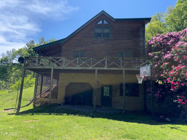 371 Buck Mountain Road, Roan Mountain, TN 37687