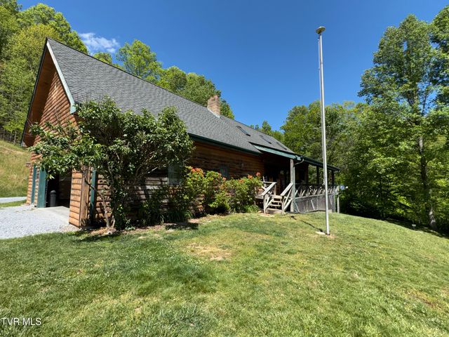 371 Buck Mountain Road, Roan Mountain, TN 37687