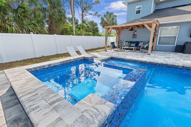 13 WHITE BIRCH LANE, Palm Coast, FL 32164