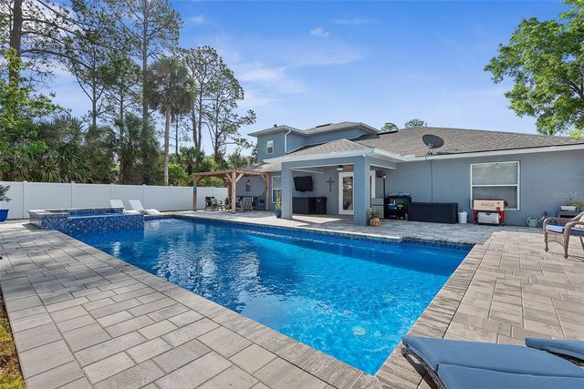 13 WHITE BIRCH LANE, Palm Coast, FL 32164