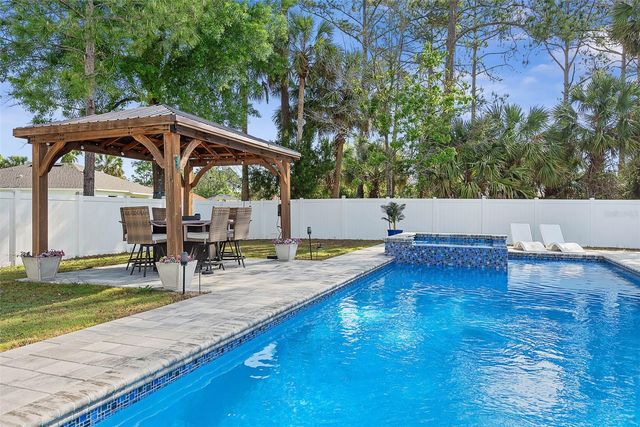 13 WHITE BIRCH LANE, Palm Coast, FL 32164