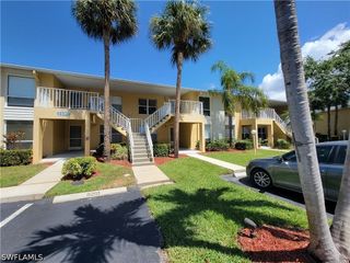 1190 Yesica Ann CIR B-204, Naples, FL 34110
