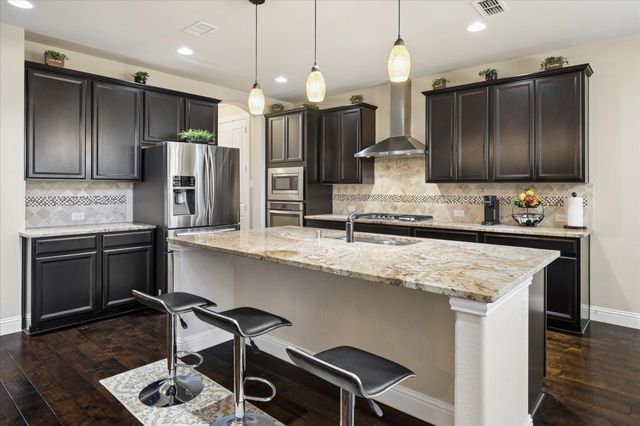 7327 Clementine Drive, Irving, TX 75063