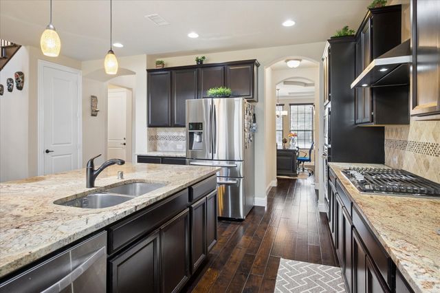 7327 Clementine Drive, Irving, TX 75063