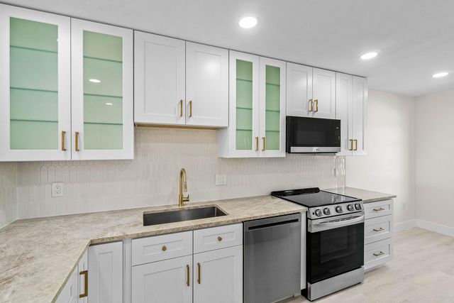 23 Southport Lane H, Boynton Beach, FL 33436