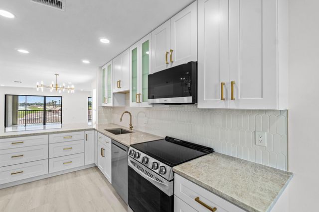 23 Southport Lane H, Boynton Beach, FL 33436