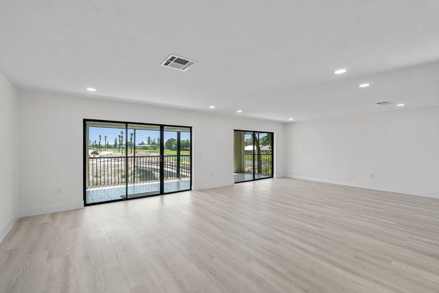 23 Southport Lane H, Boynton Beach, FL 33436