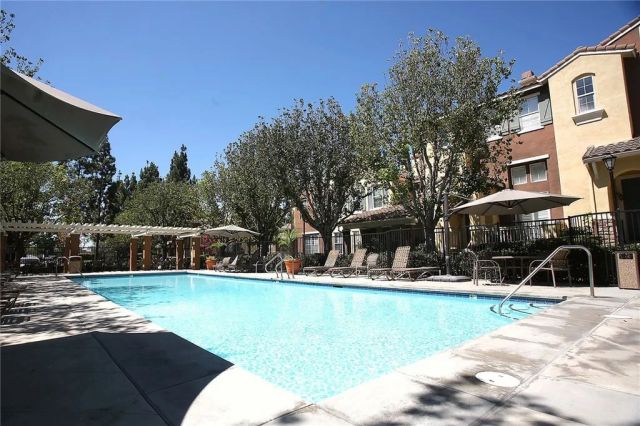 2316 Timberwood, Irvine, CA 92620
