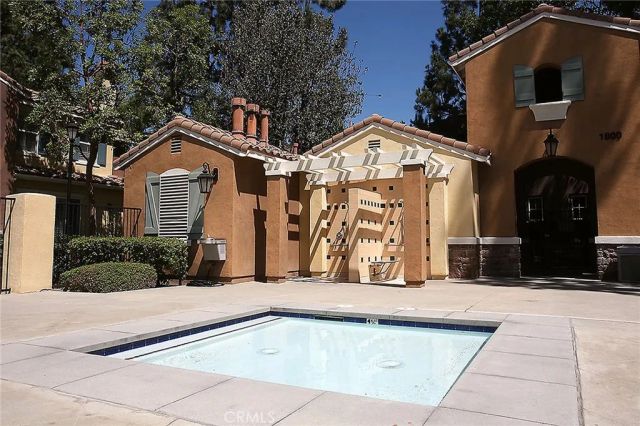 2316 Timberwood, Irvine, CA 92620