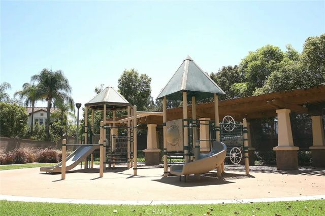 2316 Timberwood, Irvine, CA 92620