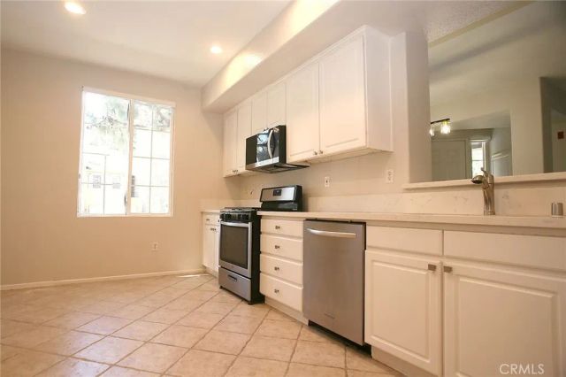2316 Timberwood, Irvine, CA 92620