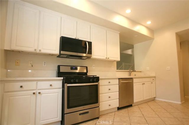 2316 Timberwood, Irvine, CA 92620