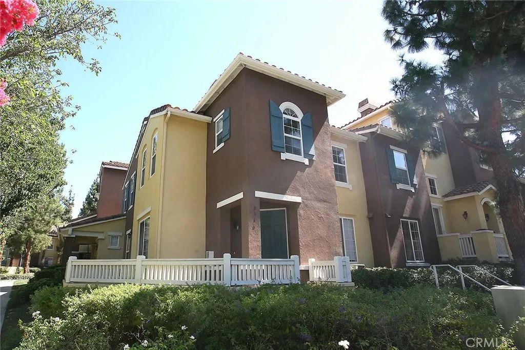 2316 Timberwood, Irvine, CA 92620