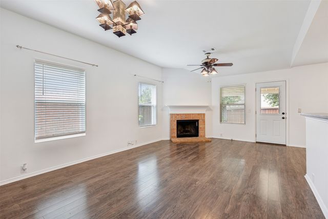 8821 Tumbleweed Drive, Cross Roads, TX 76227
