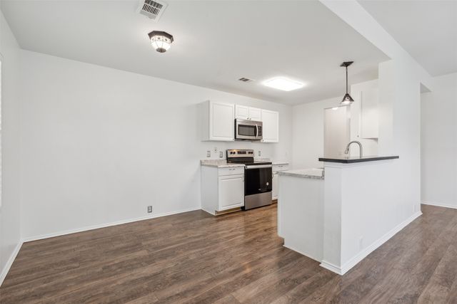 8821 Tumbleweed Drive, Cross Roads, TX 76227