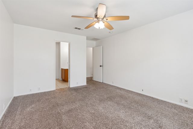8821 Tumbleweed Drive, Cross Roads, TX 76227