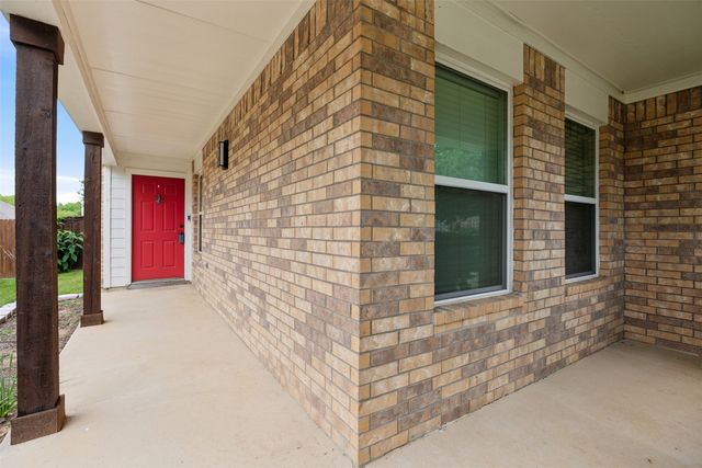 8821 Tumbleweed Drive, Cross Roads, TX 76227