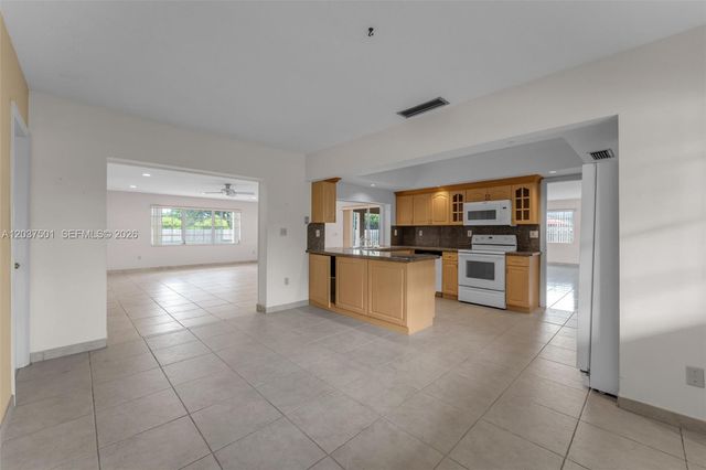 10842 SW 33rd Street, Miami, FL 33165