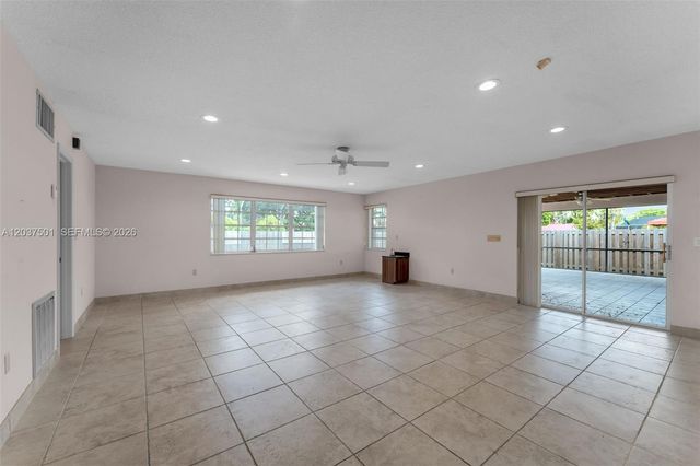 10842 SW 33rd Street, Miami, FL 33165