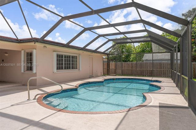 10842 SW 33rd Street, Miami, FL 33165