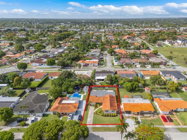 10842 SW 33rd Street, Miami, FL 33165