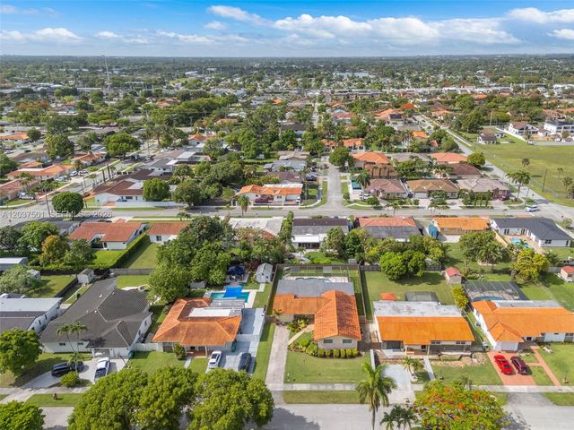 10842 SW 33rd Street, Miami, FL 33165