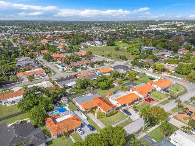 10842 SW 33rd Street, Miami, FL 33165