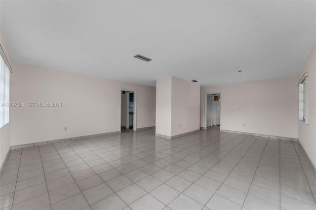 10842 SW 33rd Street, Miami, FL 33165