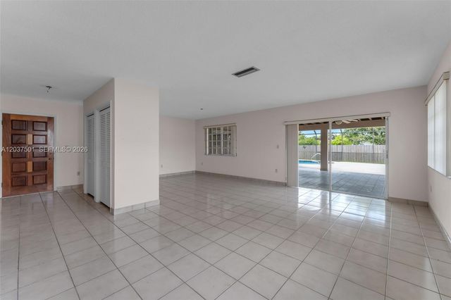 10842 SW 33rd Street, Miami, FL 33165