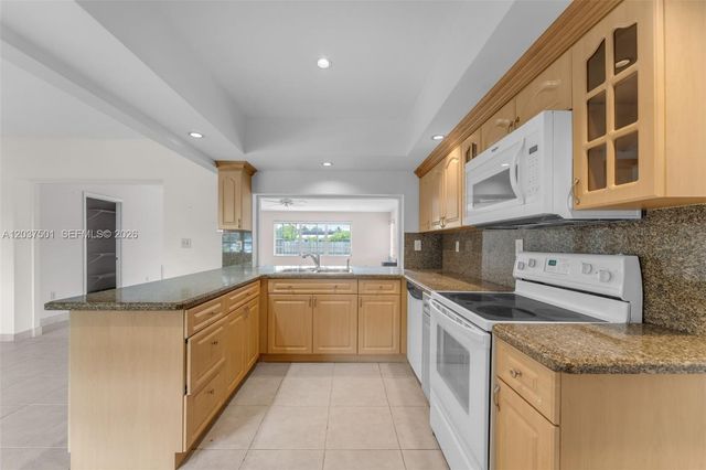 10842 SW 33rd Street, Miami, FL 33165