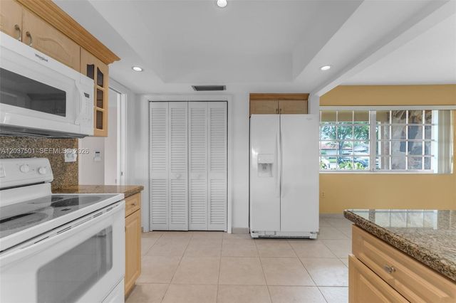 10842 SW 33rd Street, Miami, FL 33165