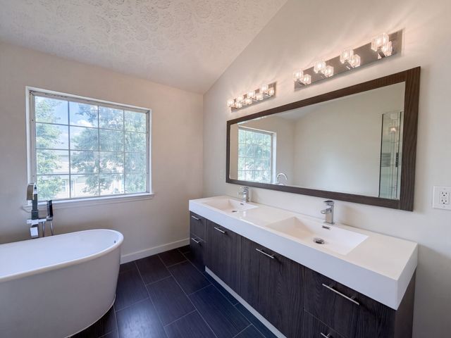 2036 Glastonbury Dr, Franklin, TN 37069