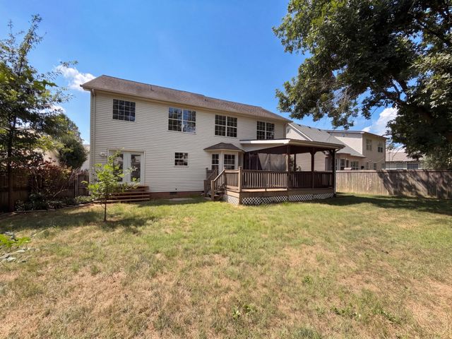 2036 Glastonbury Dr, Franklin, TN 37069