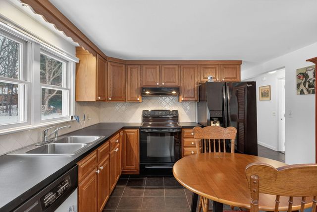 13 Pepper Lane, Harwich, MA 02645