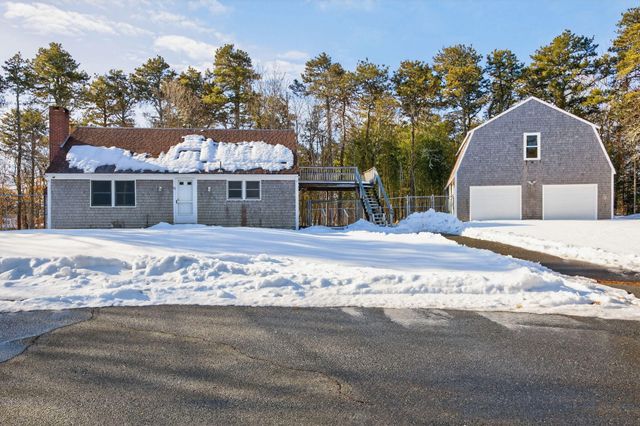 13 Pepper Lane, Harwich, MA 02645