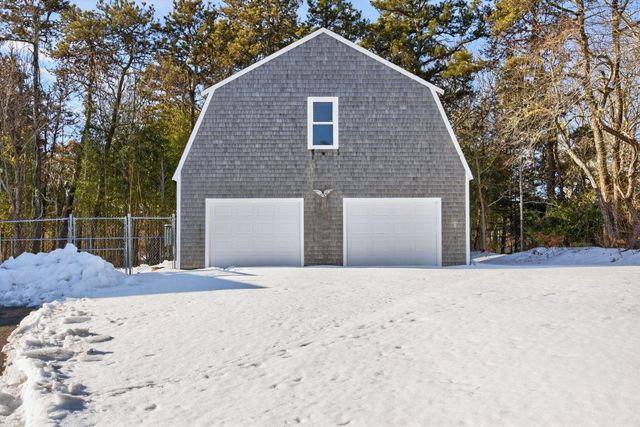 13 Pepper Lane, Harwich, MA 02645