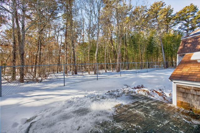 13 Pepper Lane, Harwich, MA 02645