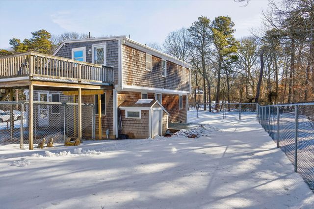 13 Pepper Lane, Harwich, MA 02645