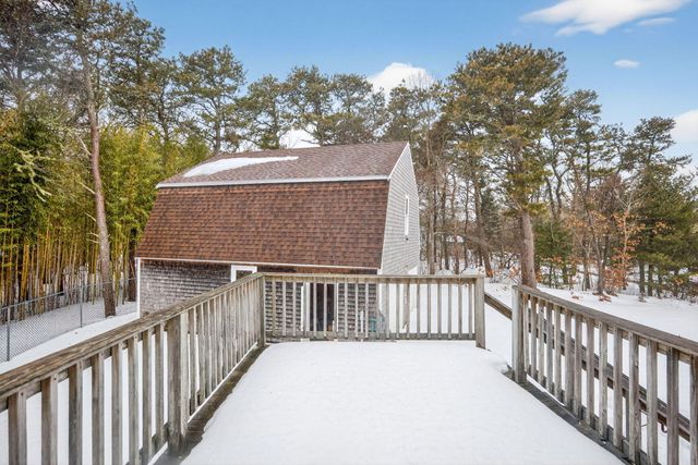 13 Pepper Lane, Harwich, MA 02645