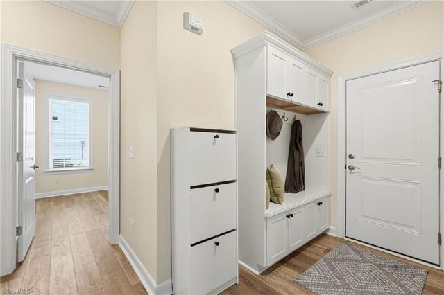 1040 Woodview Ridge Trail, Lewisville, NC 27023
