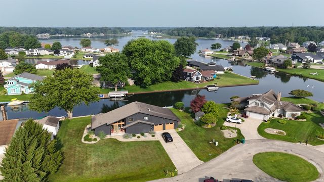 51173 Channel Court, Elkhart, IN 46514