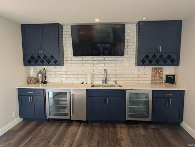 51173 Channel Court, Elkhart, IN 46514