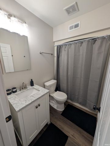 51173 Channel Court, Elkhart, IN 46514